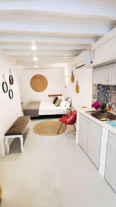 Bougainvillea Cave Suite - Old Town Mykonos Town Exterior photo